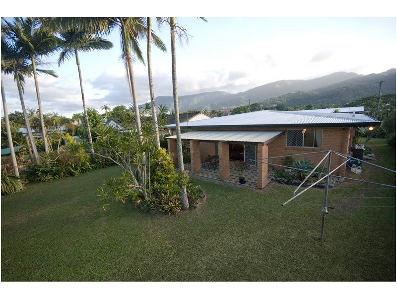 8 Mestrez Street, Earlville QLD 4870