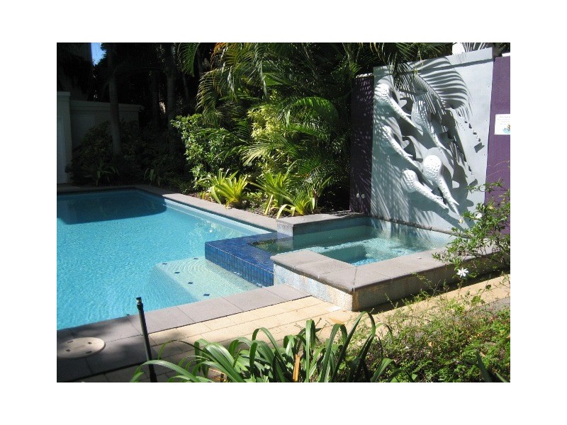 19/110 Digger Street, Cairns North QLD 4870