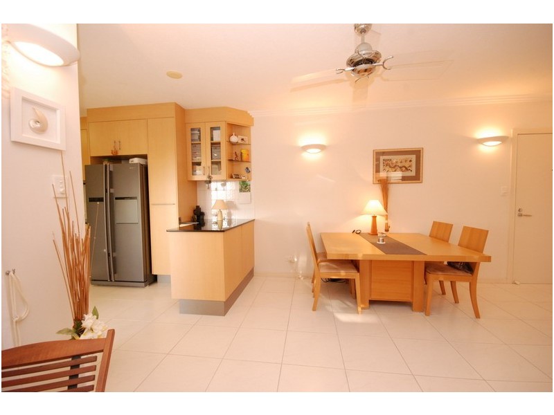 702/3 Abbott Street, Cairns City QLD 4870