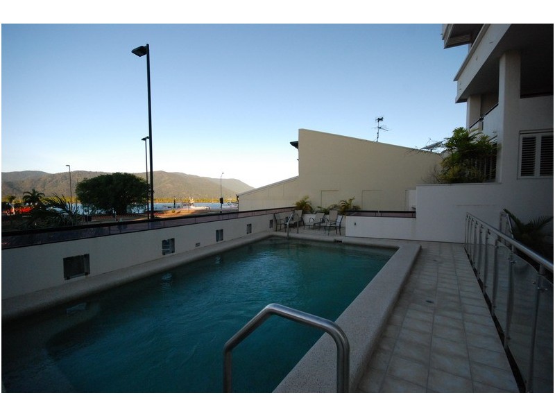 702/3 Abbott Street, Cairns City QLD 4870