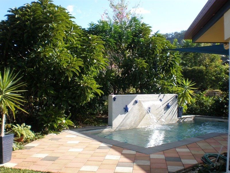 2 Jitta Close, Mount Sheridan QLD 4868