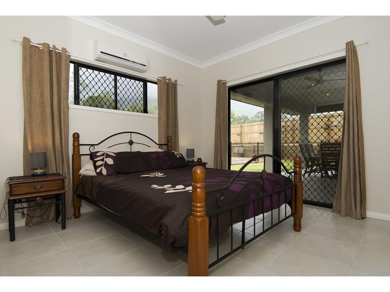 73 Fitzmaurice Drive, Bentley Park QLD 4869