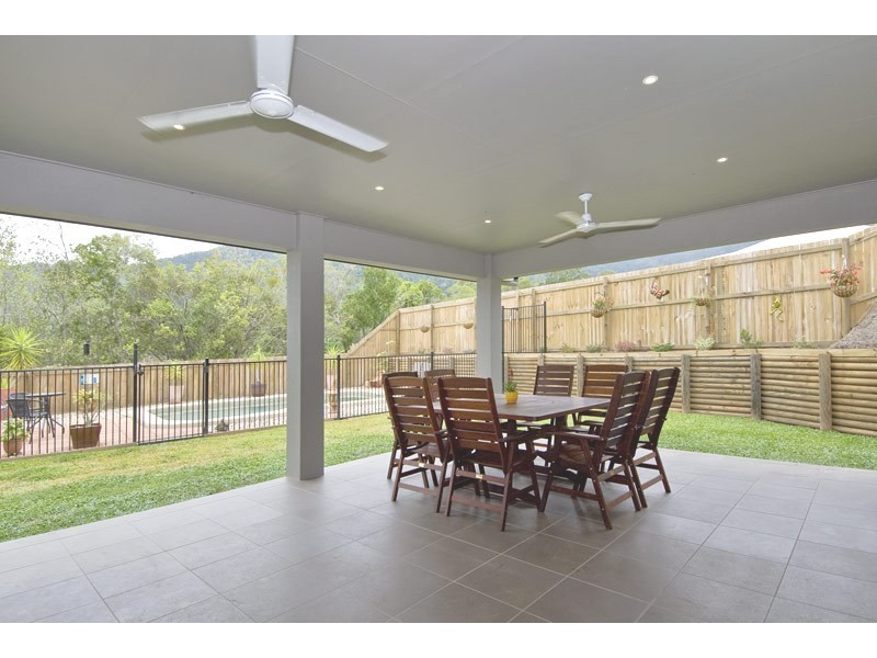 73 Fitzmaurice Drive, Bentley Park QLD 4869