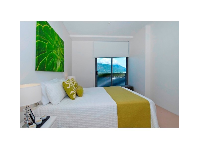 72/1 Marlin Parade, Cairns QLD 4870