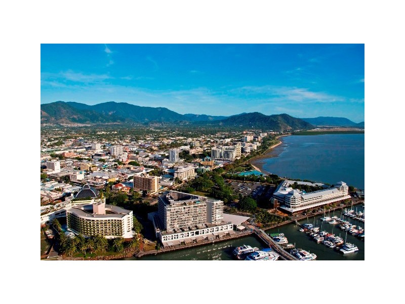 72/1 Marlin Parade, Cairns QLD 4870