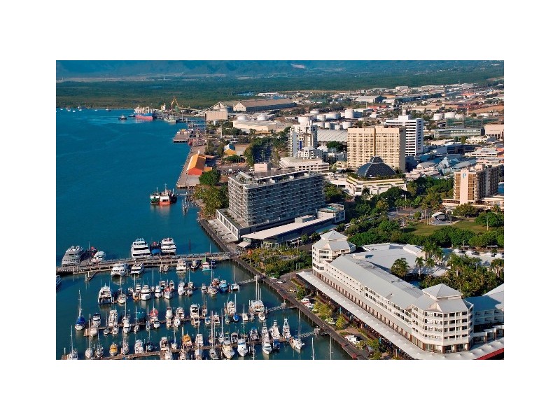 72/1 Marlin Parade, Cairns QLD 4870