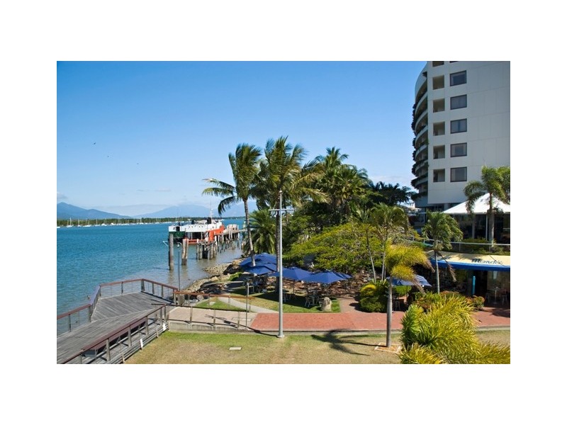 Cairns QLD 4870