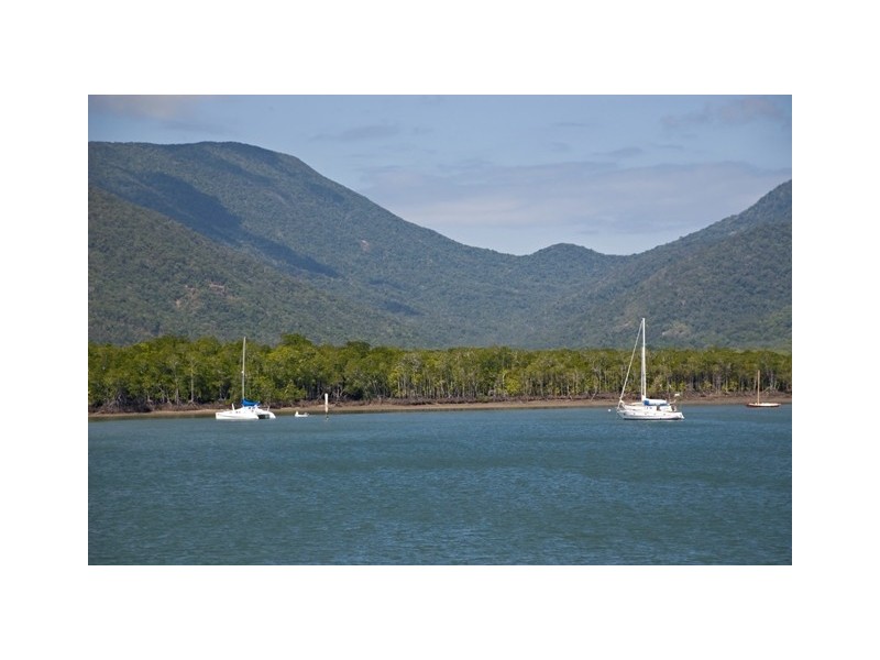 Cairns QLD 4870