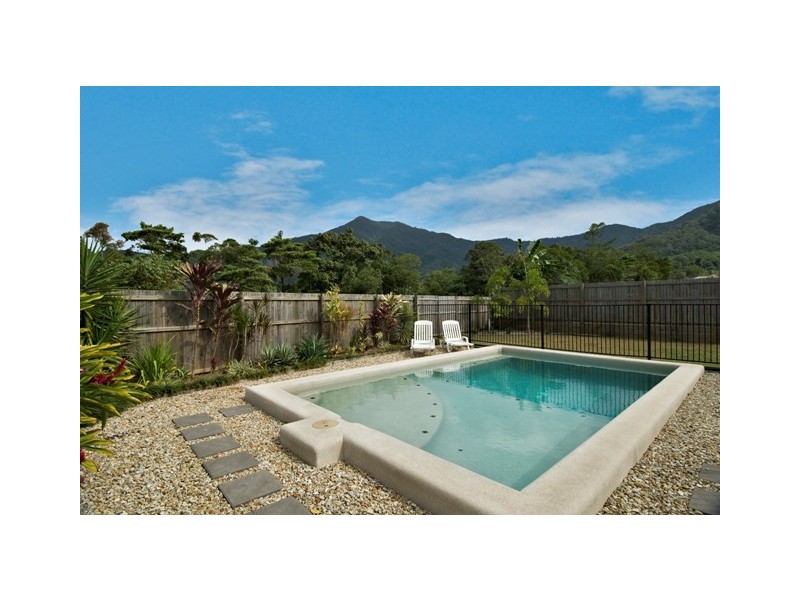 Bentley Park QLD 4869