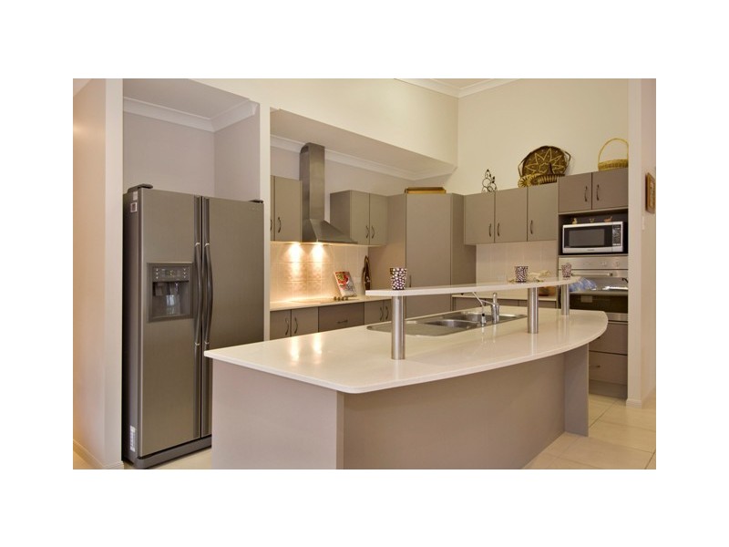 Bentley Park QLD 4869