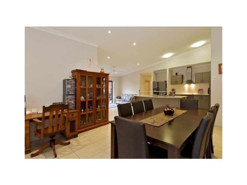 Bentley Park QLD 4869