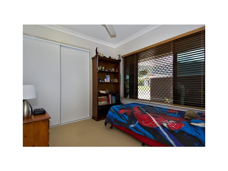 Bentley Park QLD 4869