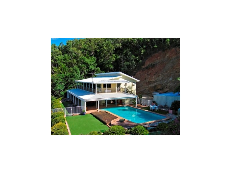 105-107 Panguna Street, Trinity Beach QLD 4879