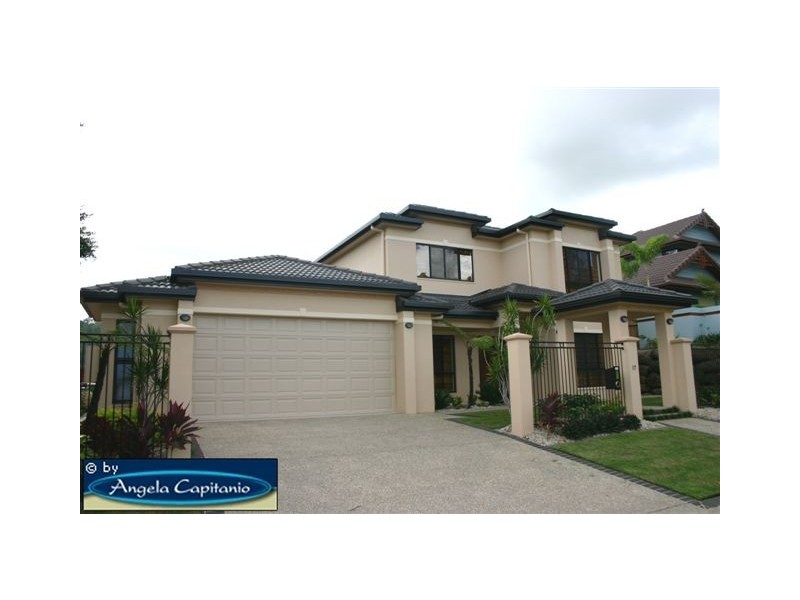 17 East Parkridge Drive, Brinsmead QLD 4870