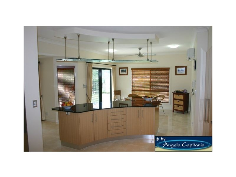 17 East Parkridge Drive, Brinsmead QLD 4870