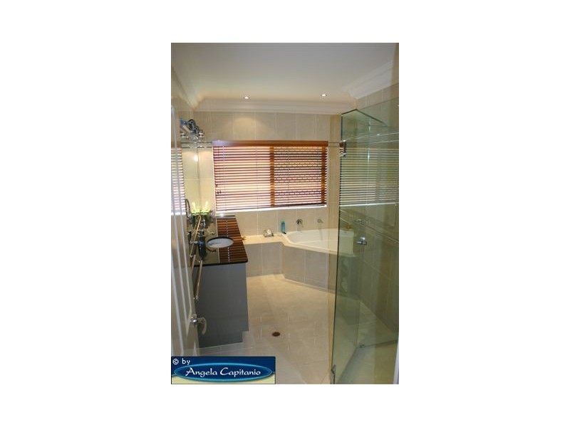 17 East Parkridge Drive, Brinsmead QLD 4870