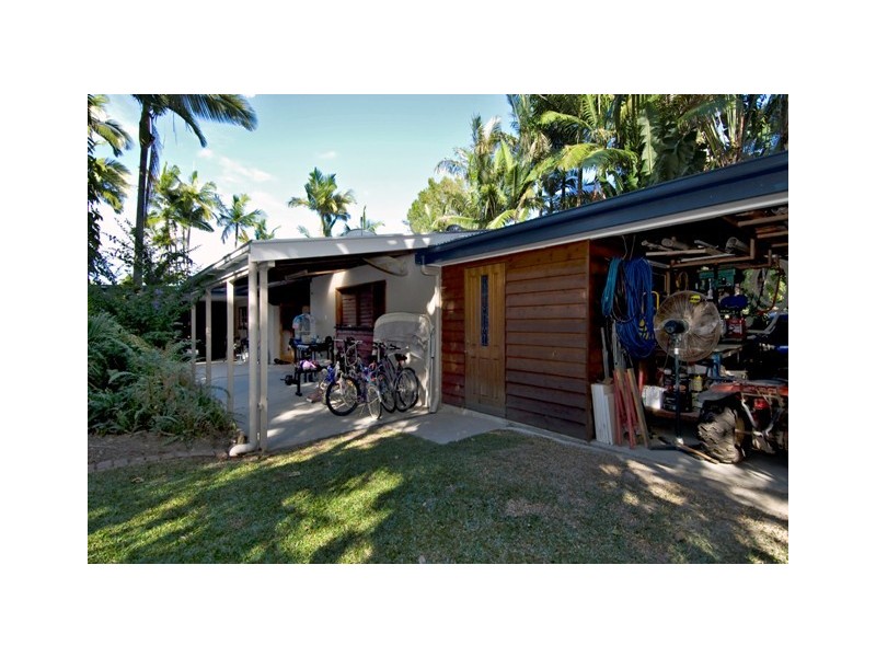 146  Greenslopes Street, Edge Hill QLD 4870