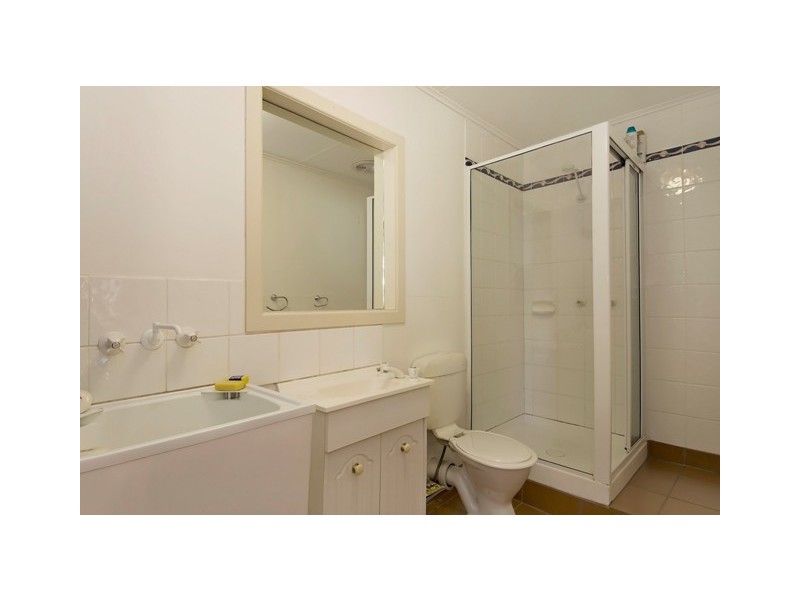 146  Greenslopes Street, Edge Hill QLD 4870