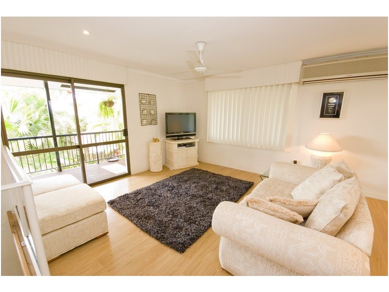 24 Bena Street, Smithfield QLD 4878
