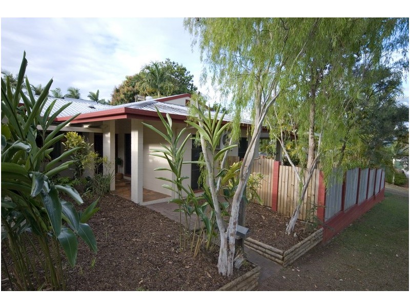 22 Bayview Street, Bayview Heights QLD 4868