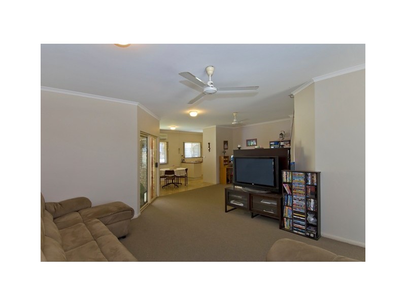 Bentley Park QLD 4869