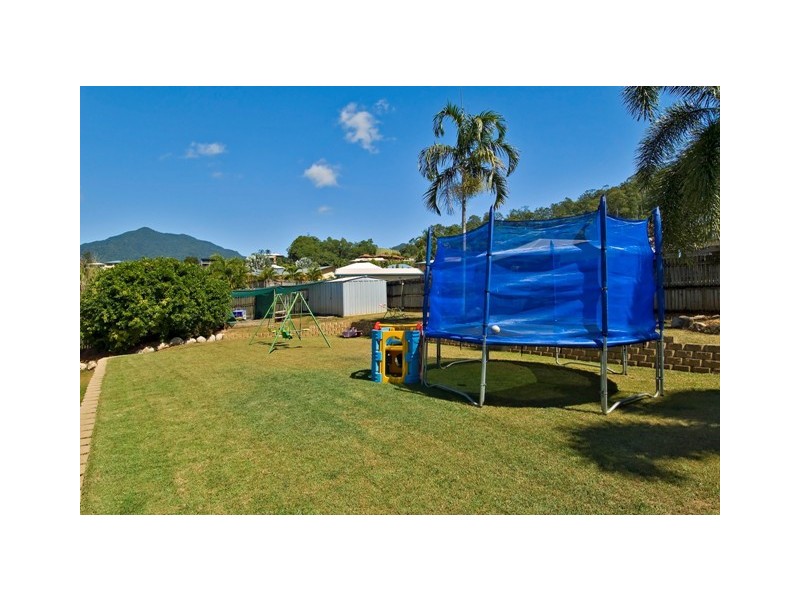 Bentley Park QLD 4869