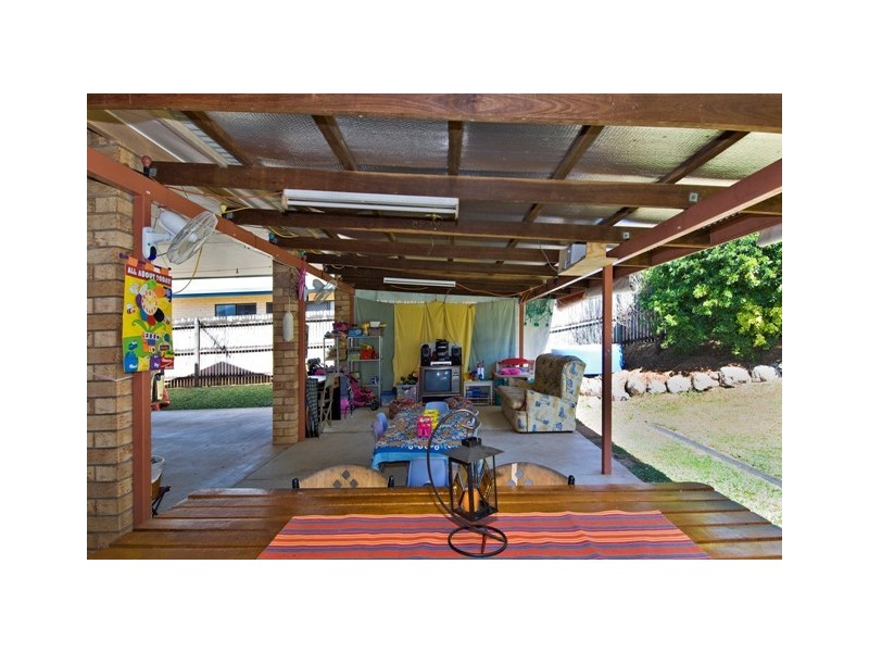 Bentley Park QLD 4869