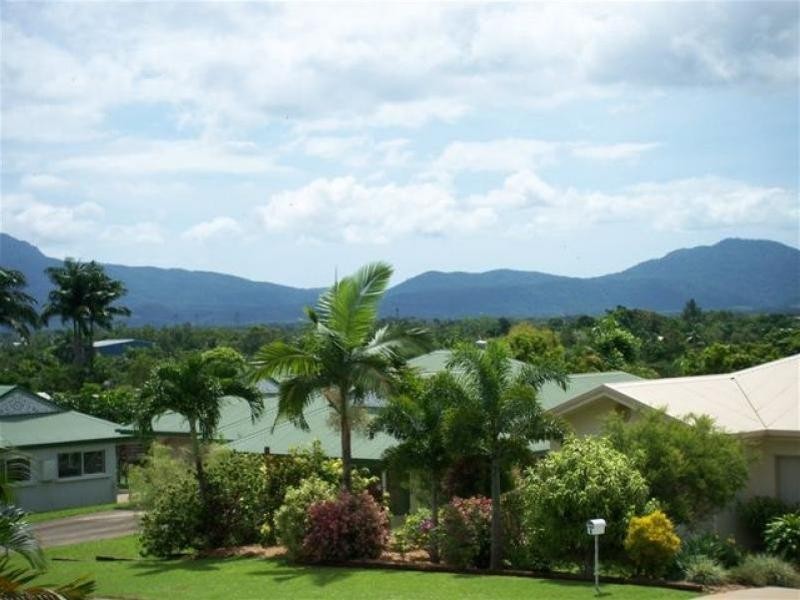 Bentley Park QLD 4869