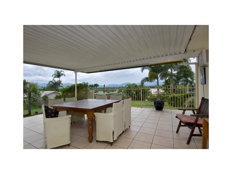 Bentley Park QLD 4869