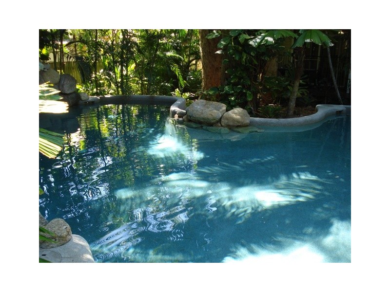 104/6 Triton Place, Palm Cove QLD 4879