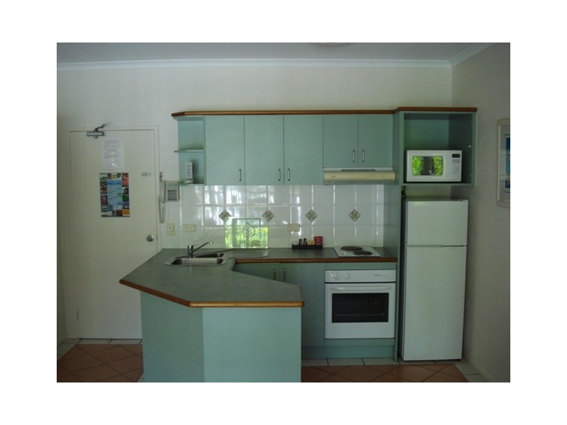 104/6 Triton Place, Palm Cove QLD 4879