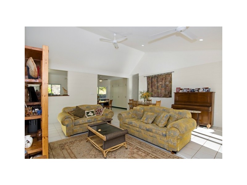 2266 Pine Creek Road, Cairns QLD 4870