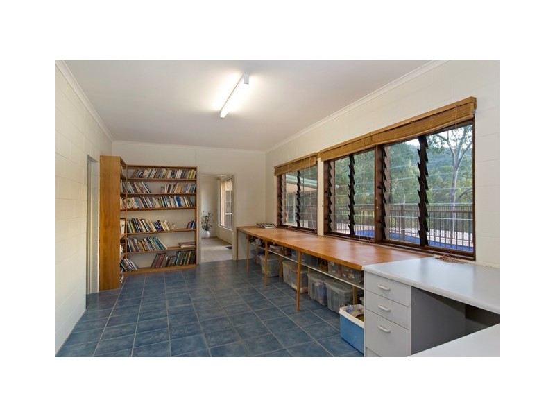 2266 Pine Creek Road, Cairns QLD 4870