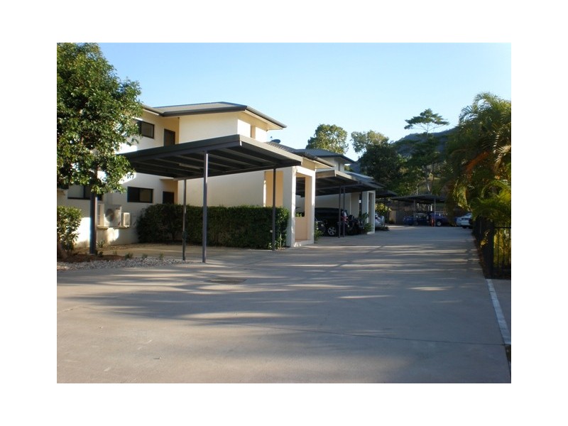 32/58 Intake Road, Redlynch QLD 4870