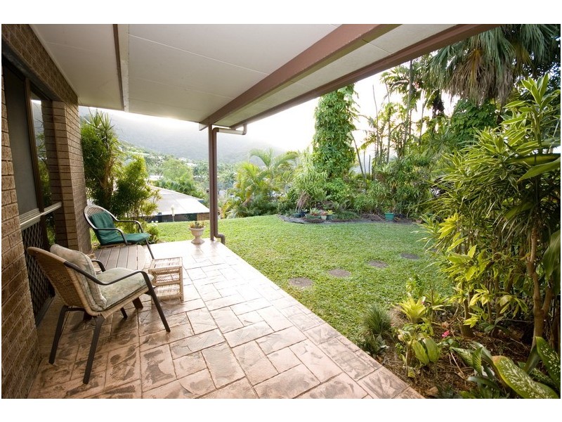 13 Sandpiper Court, Bayview Heights QLD 4868