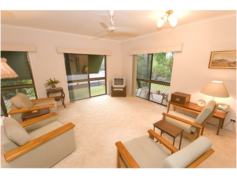 13 Sandpiper Court, Bayview Heights QLD 4868