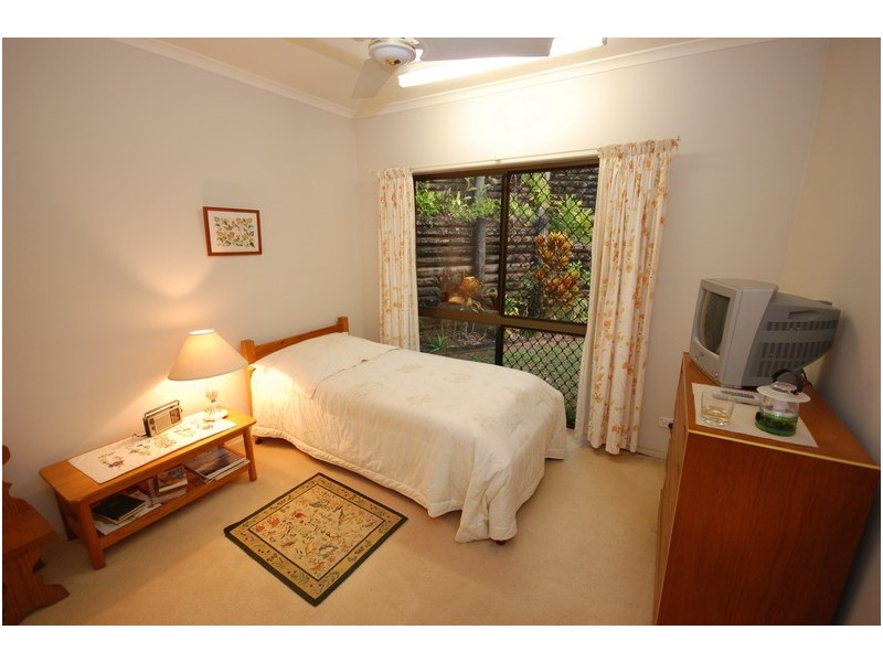 13 Sandpiper Court, Bayview Heights QLD 4868