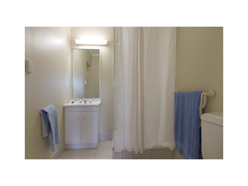 38 Eugenia Crescent, Redlynch QLD 4870