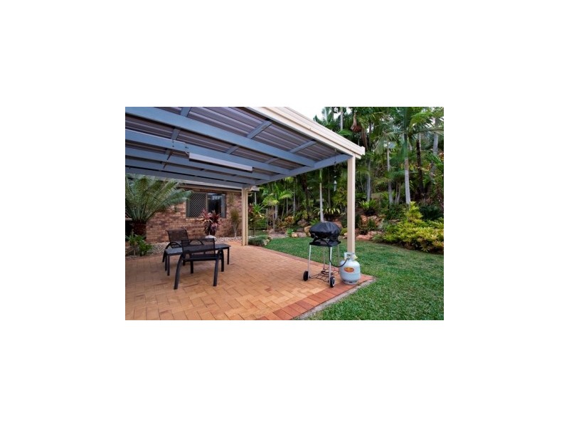 38 Eugenia Crescent, Redlynch QLD 4870