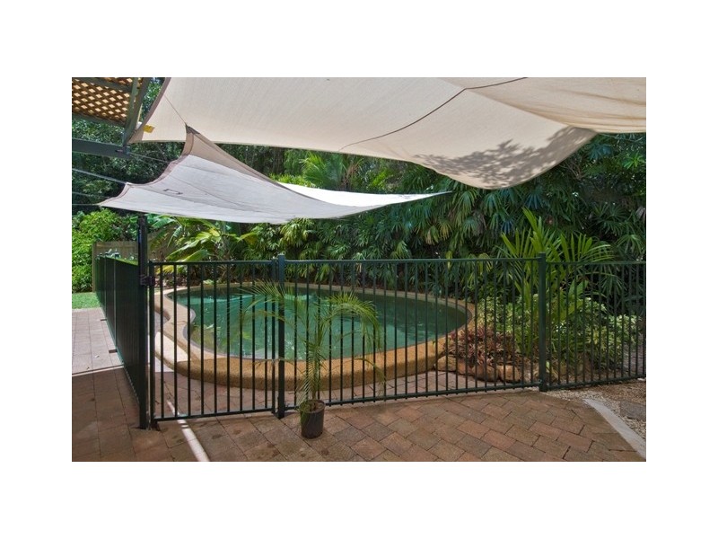 101 Harvey Road, Redlynch QLD 4870