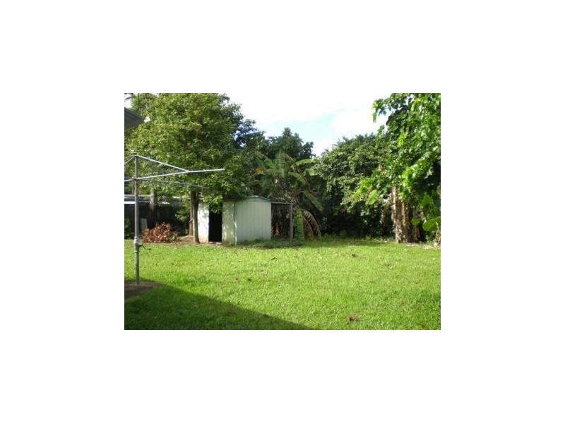 Manoora QLD 4870