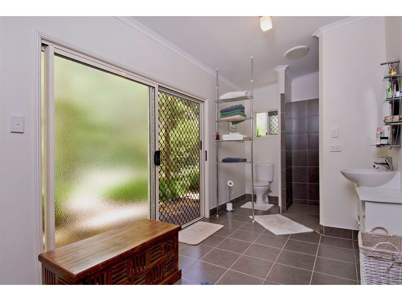 60 Shaft Street, Edmonton QLD 4869