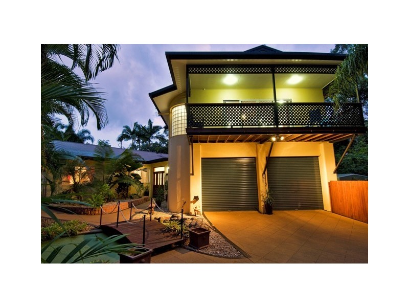 Bentley Park QLD 4869