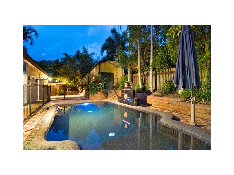 Bentley Park QLD 4869