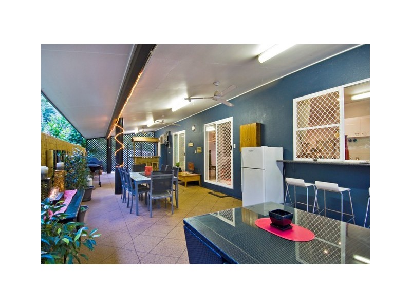 Bentley Park QLD 4869