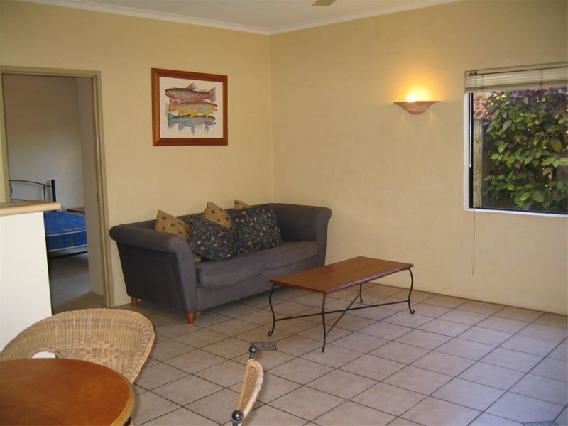 1/163 Buchan Street, Cairns QLD 4870
