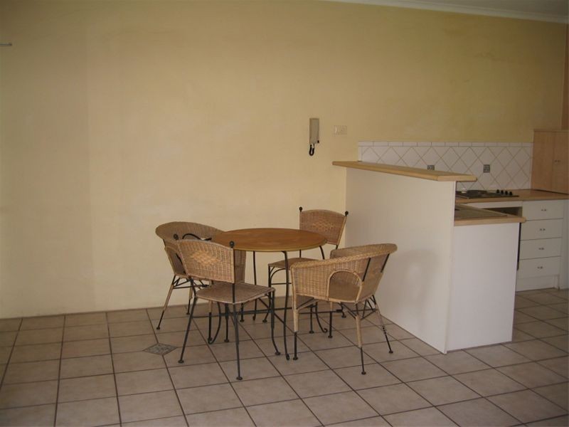 1/163 Buchan Street, Cairns QLD 4870