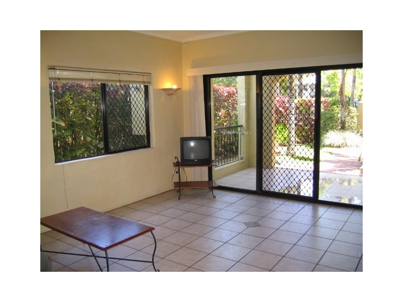 1/163 Buchan Street, Cairns QLD 4870
