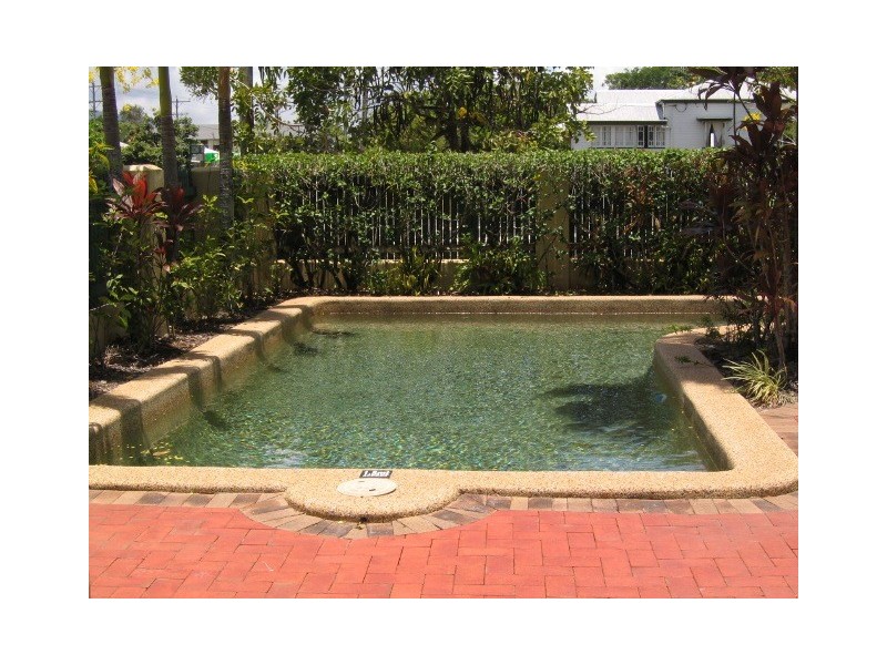 1/163 Buchan Street, Cairns QLD 4870