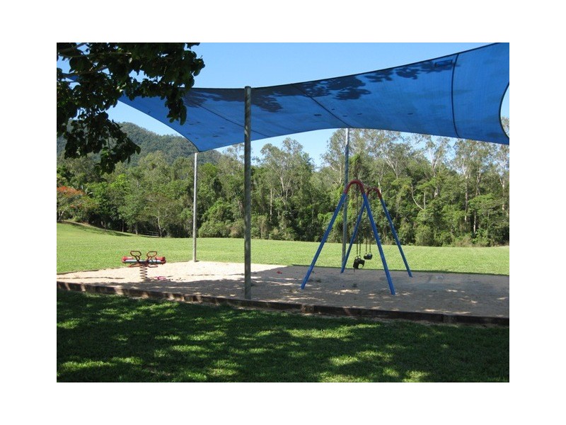 Bentley Park QLD 4869